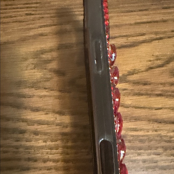 iPhone 16 Air Red Crystal Phone Case - Picture 5 of 5